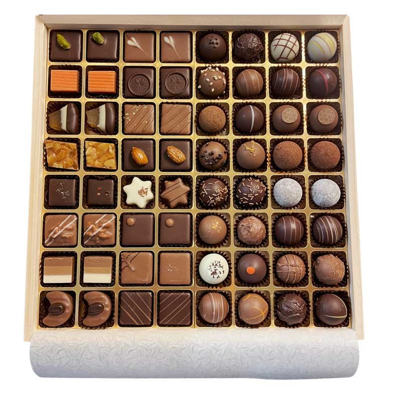 Christmas wooden box 750g