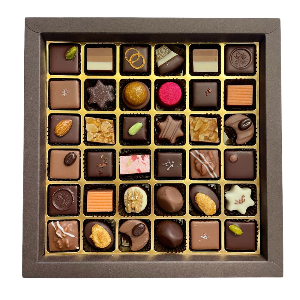 Mixed Pralines Christmas Special 420g