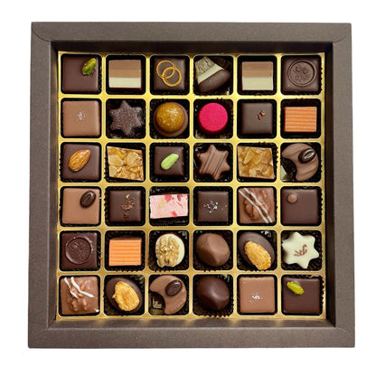 Mixed Pralines Christmas Special 420g