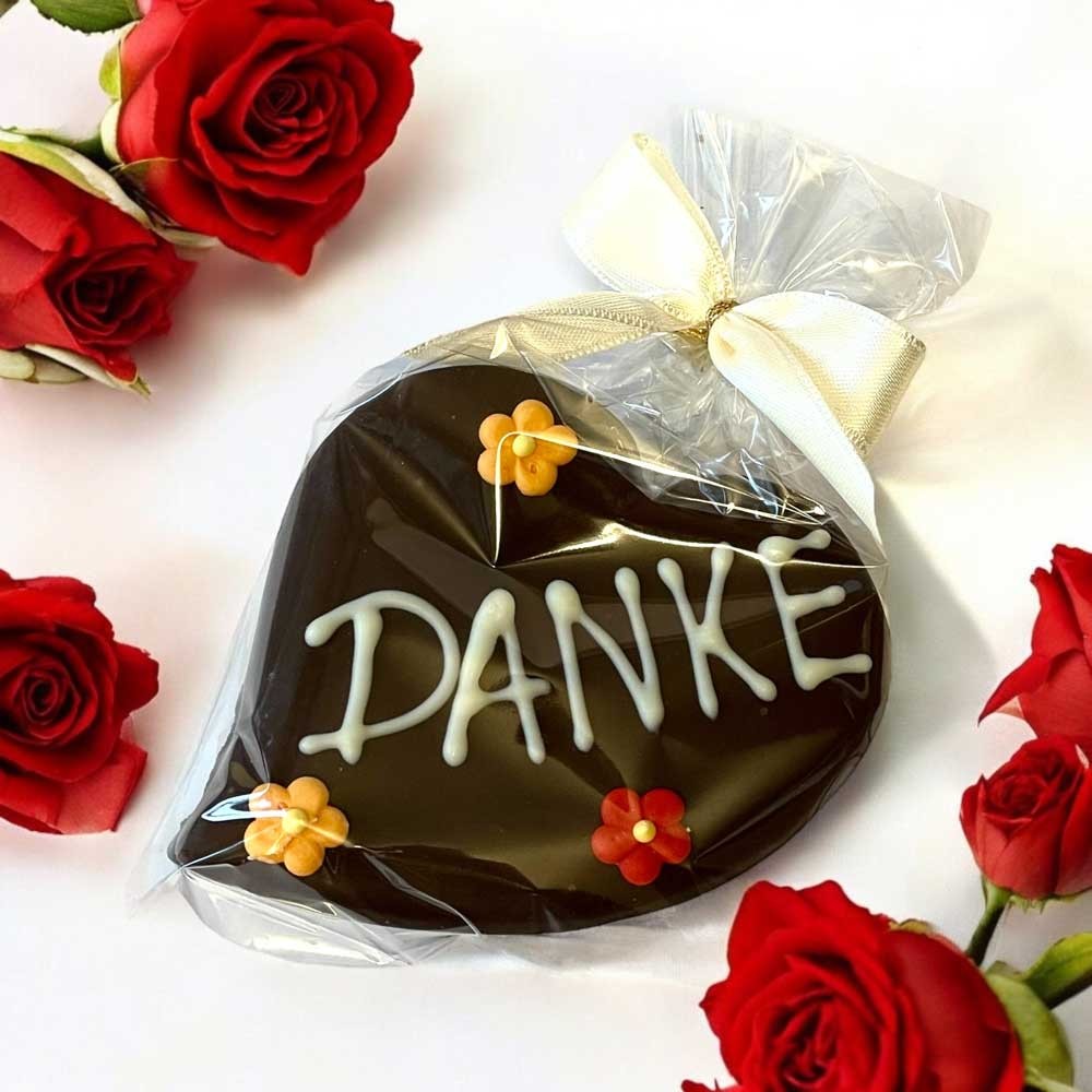 Cœur en chocolat (biscuit) fourré à l'abricot